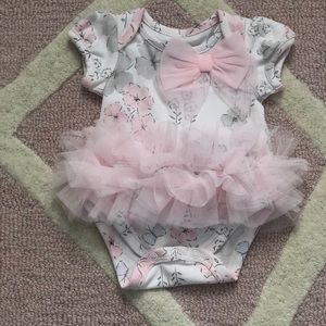 Baby clothing
